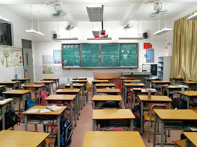 怎樣選（xuǎn）購中小學校（xiào）教室燈呢