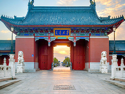 上海（hǎi）大學中小（xiǎo）學校園單位LED護（hù）眼教（jiāo）室燈/LED黑板燈/節能燈改造案例