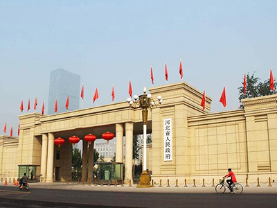 河北大學中小學（xué）校園單（dān）位（wèi）LED護眼教室燈（dēng）/LED黑板燈/節能燈改造案例