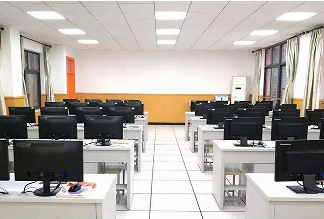 LED麵板燈裝修好(hǎo)效果圖