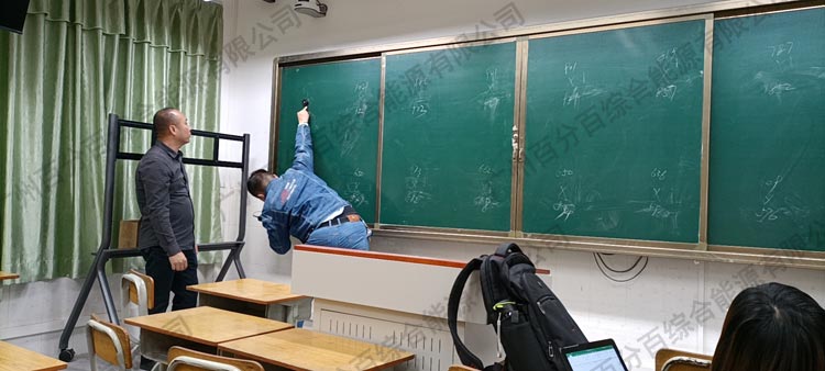 知用中學美（měi）術室教室護眼照明工程改造-5